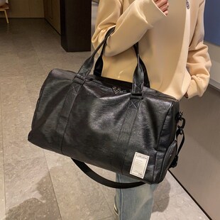 旅行包男款大容量斜挎手提皮质防水行李包女高级感运动游泳健身包