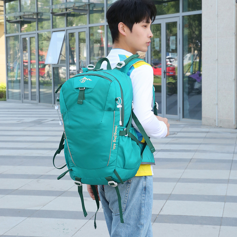 2023新款超轻大容量户外登山包轻便揹包女夏季旅行双肩包男书包潮