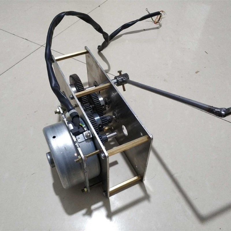 220V380V伏200瓦手摇发电机永磁无H刷三相四线交流水力增速齿轮箱