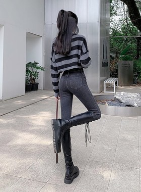 烟灰色牛仔裤女20m24年新款高腰冬季紧身显瘦修身铅笔小脚裤子