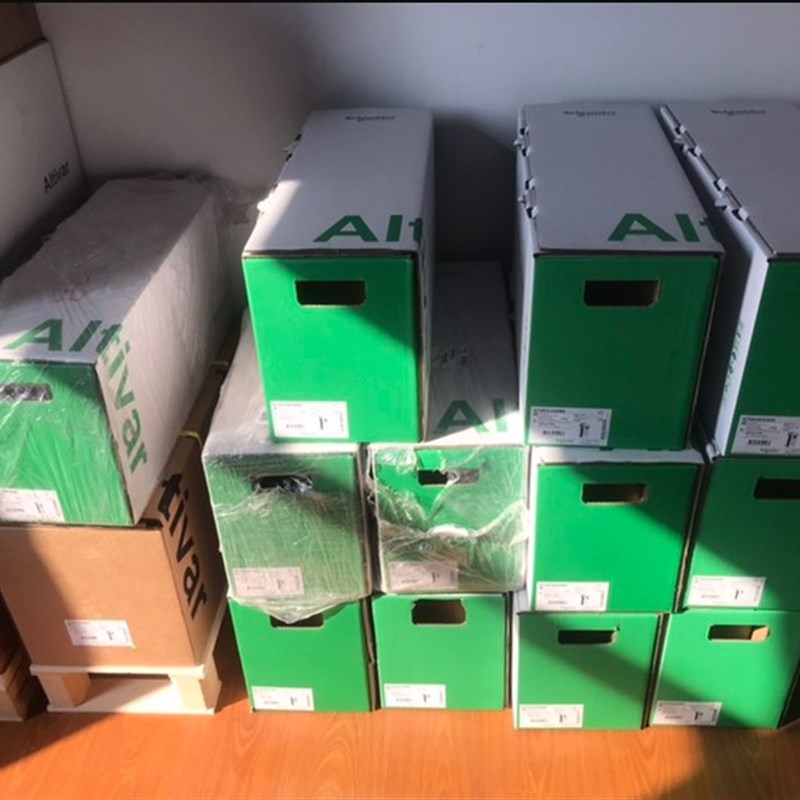 施耐德变频器0TV3124037N4/HA75NH/HU11N4/HU15N4/HU22N4/3Z0/40N