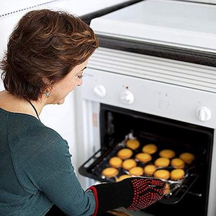 1PCS BBQ Gloves 500 Centigrade Food Grade Heat Resistant Sil