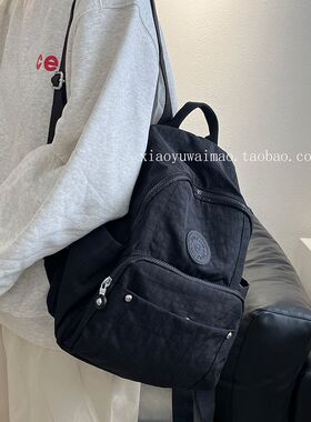 轻便背包女大容量通勤休闲书包简约百搭双肩包软面多口袋拉链背包