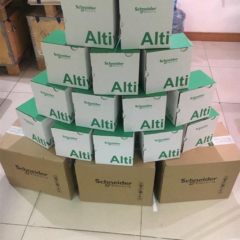 ATV320系11N4C/15N4C/11N4BV15N4B施耐德AT/320D列变频器全新现货