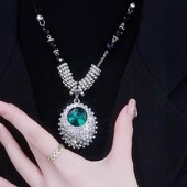 百搭秋冬吊坠衣服装 高级感绿水滴毛衣链项链女韩版 时尚 饰挂件配饰