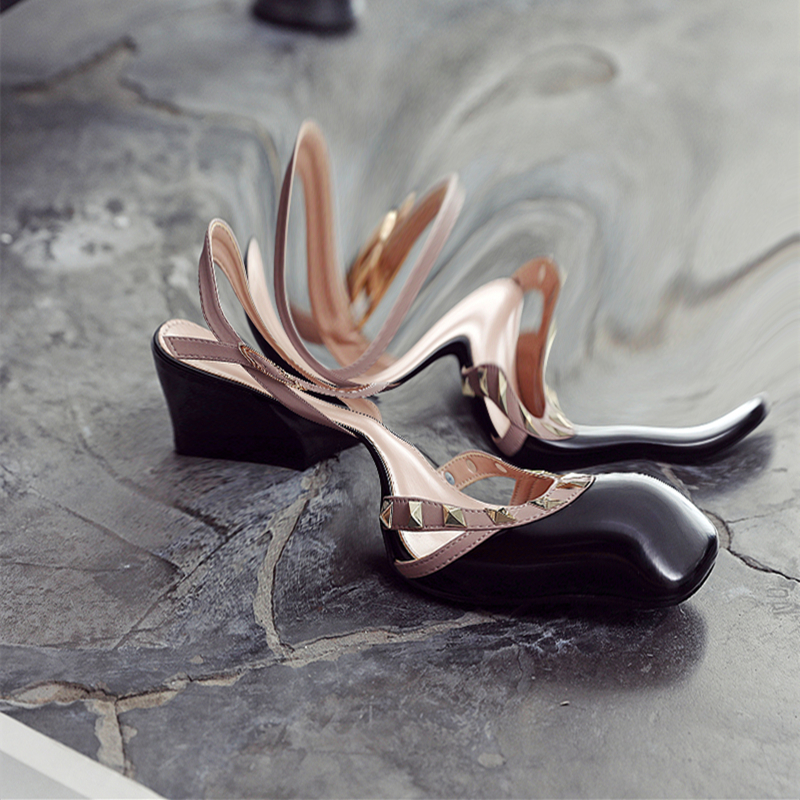 法式加肥加宽一字扣包头高跟凉鞋女夏粗跟胖脚宽脚大S码女鞋41一4