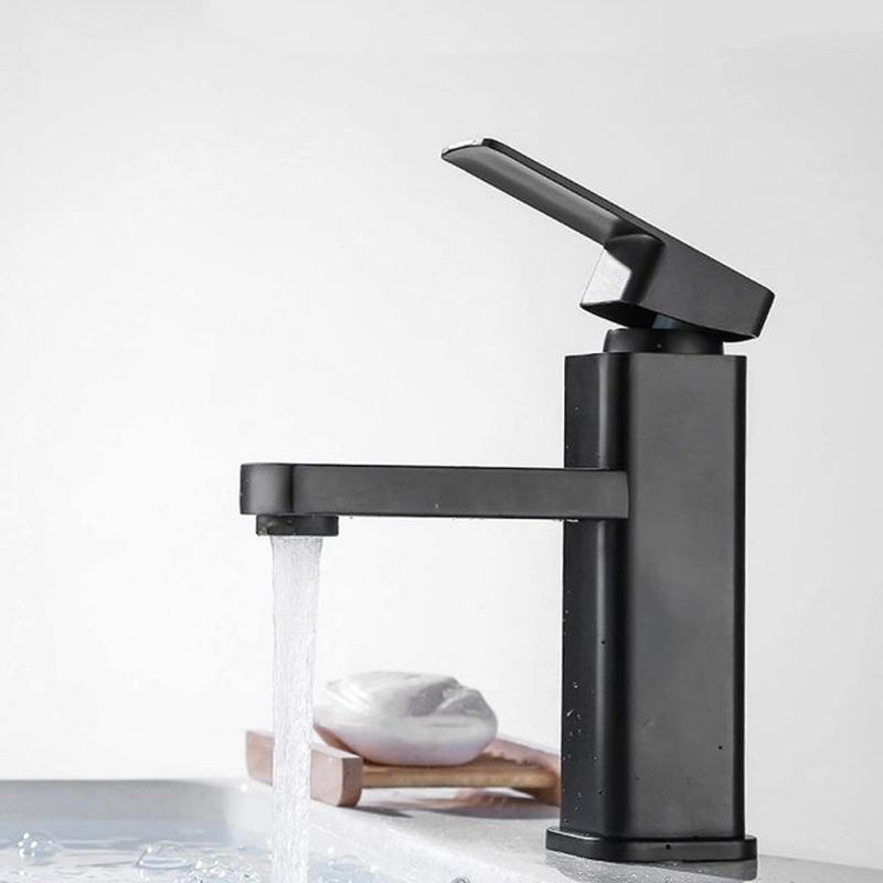 极速1pc Bathroom Basin Faucet Matte Black Hot Cold Water Mix-封面