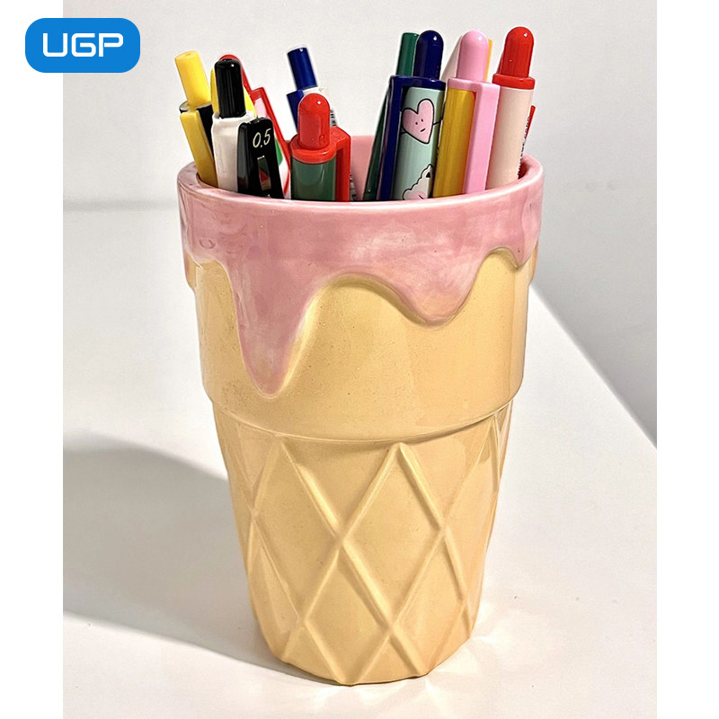 急速发货冰淇淋笔筒可爱创意女生甜筒雪糕杯桌面摆件多功能收纳盒