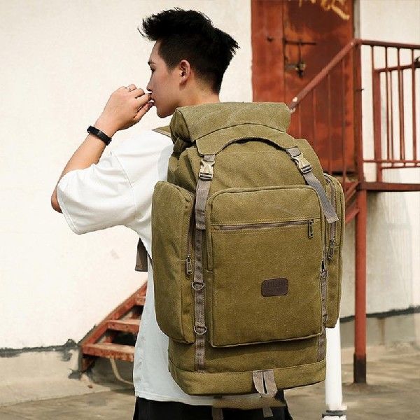 厂家Rucksack 2022 spring vnew men's shoulders retro leisure