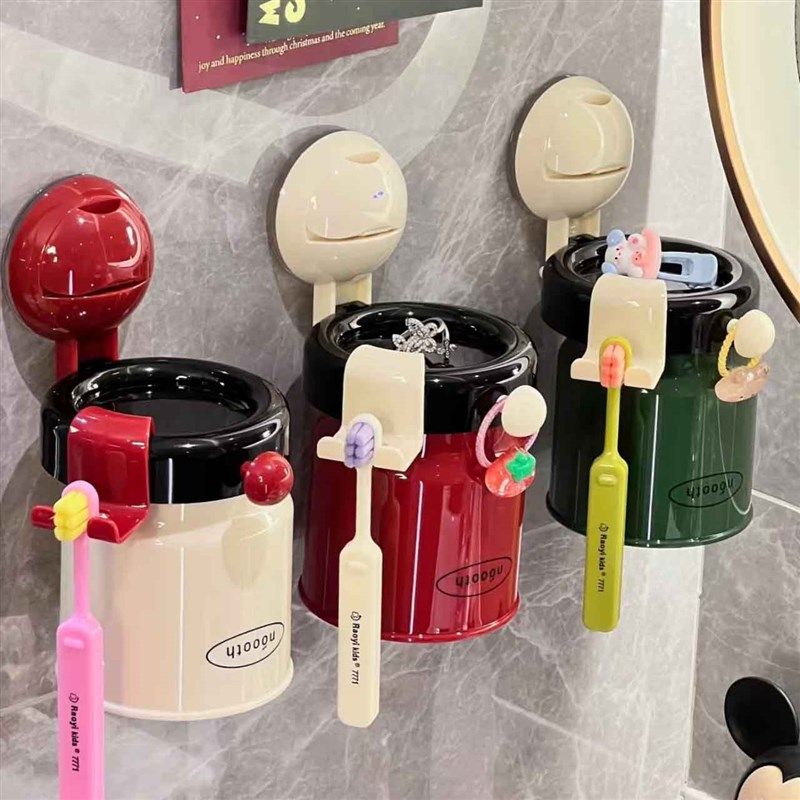 吸盘牙刷置物架磁吸漱口杯刷牙杯卫生间收纳壁挂免打孔洗漱杯套装