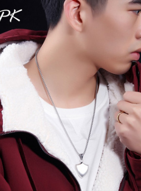 小众高货Fashion tide male personality shields titanium eel