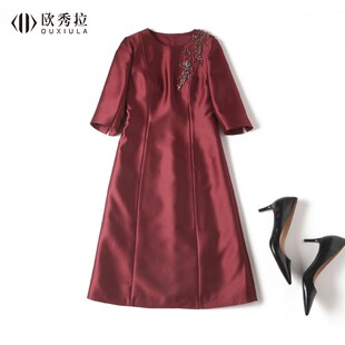 简约气质小个子婚礼妈妈装连衣裙女2024春季新款喜婆婆婚宴礼服