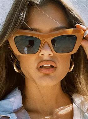热销Brand Cat Eye Sunglasses Woman Fashion Designer Vintage