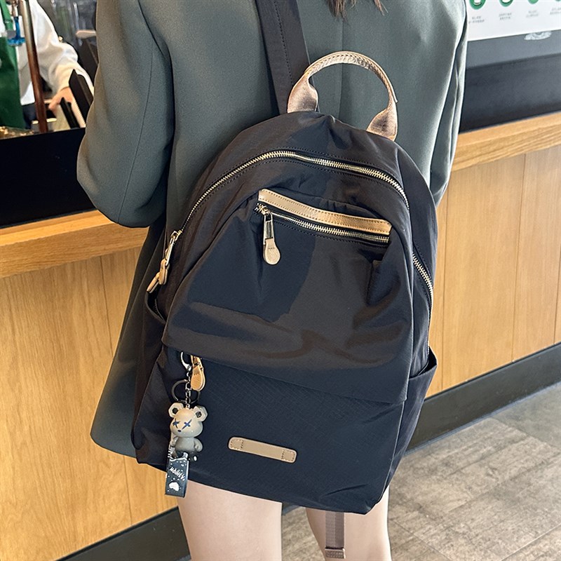 2025新款双肩包l女士旅游轻便高颜值牛津布防水背包大容量洋气书