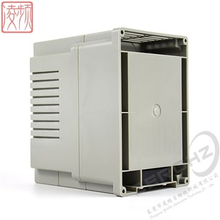 新款 家用1.5千瓦0.75kw风机电机调速通用型单相 变频器 单相220v