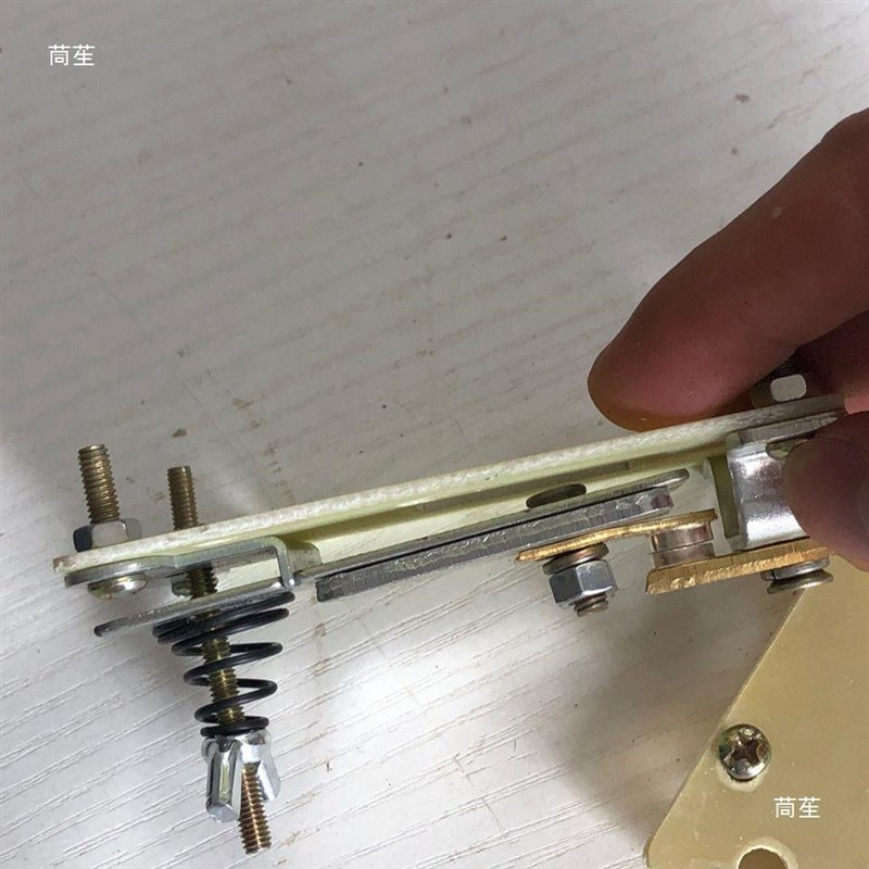 白金机挡板支架配件触点总成带开关加厚硅钢片固定塑料片打火架子