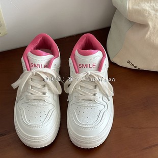 學生休閑板鞋 路十三秋季 百搭皮面小白鞋 女2023新款 港風配裙子女鞋