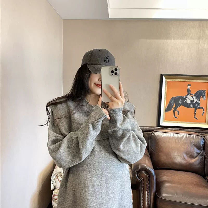 Woolen sweater for pregnant, autumn set, 2021 collection, V-neckline, plus size, internet celebrity, western style, oversize