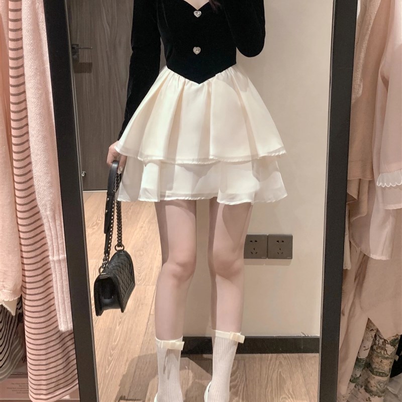 现货法式泡泡袖连衣裙女秋丝绒拼接蛋糕裙生日礼服收腰公主蓬蓬裙