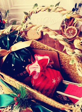 50 pcs Christmas Santa Gift Bag Candy Bag Holiday Decoration