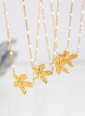 欧美古风简约小众设m计感轻奢气质新款钛钢花朵个性滴油复古项链