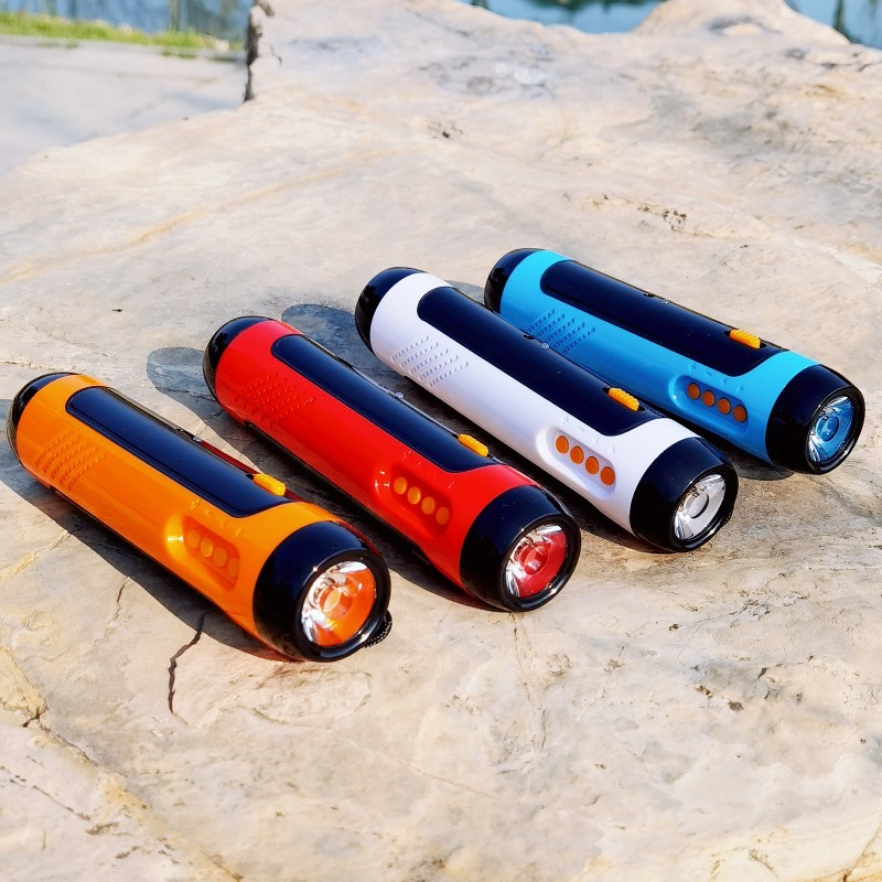 手摇自发电多功能收音机手电筒红B蓝闪光灯家用照明应急充电户外