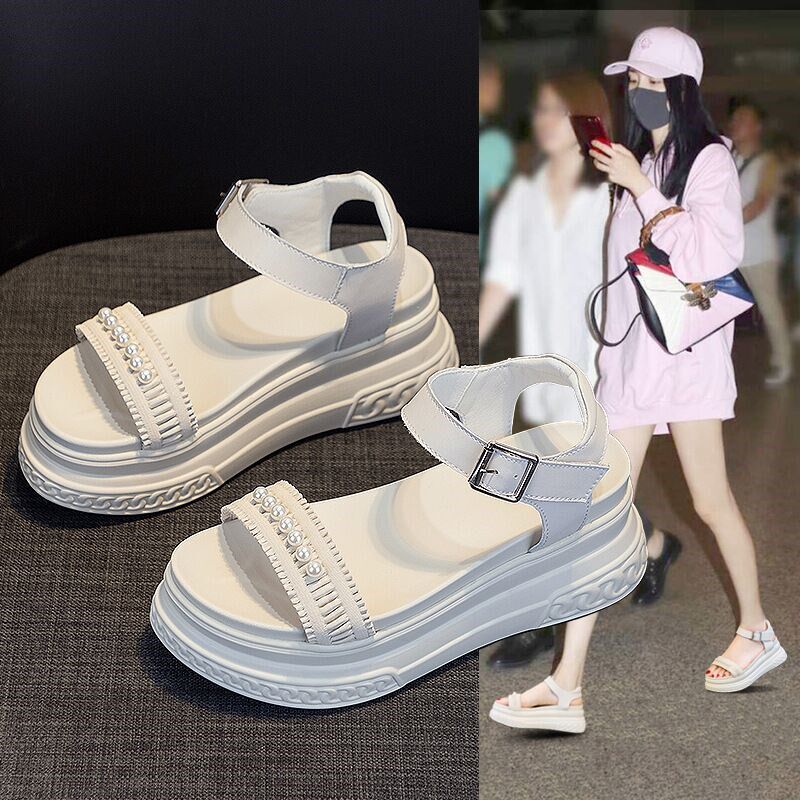 厚底凉鞋女2024年夏季新款韩版搭扣真皮松糕鞋网红露趾增高罗马鞋