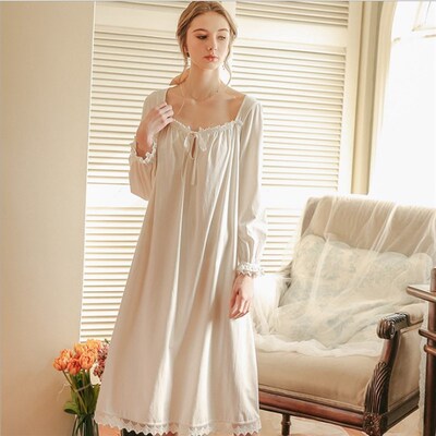 长袖睡裙简约宫廷风宽松睡衣女长版家居服超大尺码加肥全棉纯色