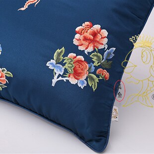 新中式刺绣百花百蝶绸缎靠垫绣花大抱枕套红木沙发客厅床品