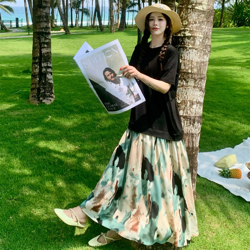 复古水墨画拼接T恤长裙女夏季新款大码宽松设计感小众短袖连衣裙
