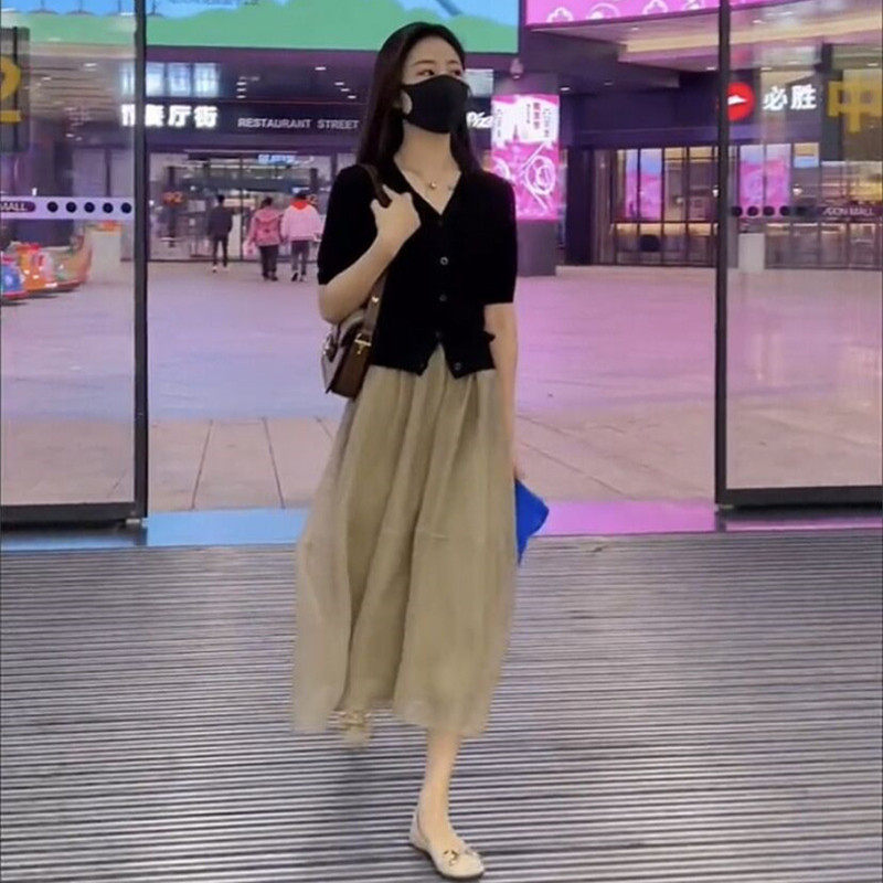 冰丝针织开衫半身裙套装女连衣裙2022夏季新款显瘦时尚流行两件套