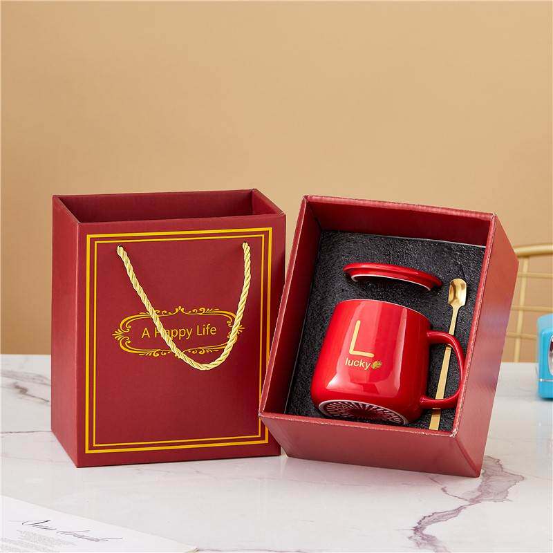 赠年年会10元以内礼品伴手礼礼盒女伴娘礼物小实品礼用新品杯子批