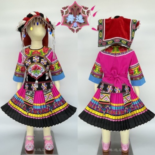 绣花凉山彝族女童装 彝族舞蹈服装 绣花苗族舞蹈 葫芦丝演出服饰