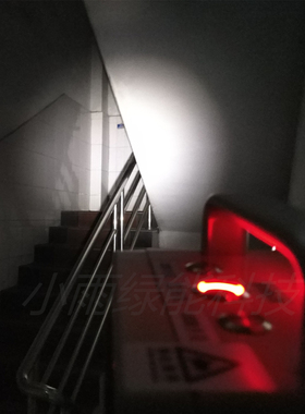 小型大功率手摇发电机手机电宝充电套装5V220V野外救生旅行家用