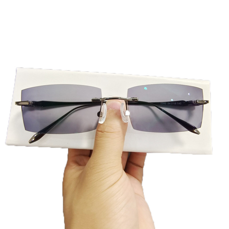 商务变色无框近视眼镜男时尚超轻可配度数散光眼睛网上配镜无边框,ZIPPO/瑞士军刀/眼镜,定制成品光学镜,淘宝优惠券,粉丝福利购,淘宝优惠卷