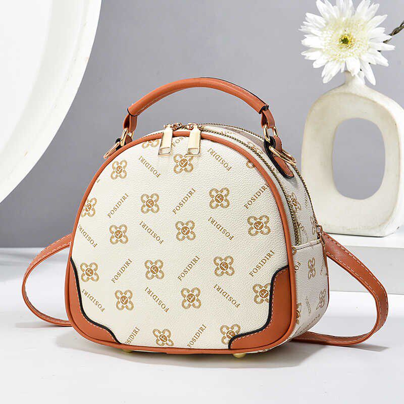 夏天斜挎包女2024新款小众包女士单肩包女包网红今年流行小圆包