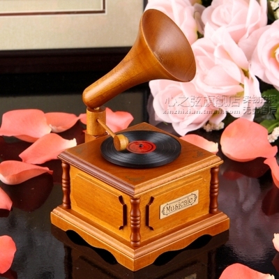 推荐木质复古留声机音乐盒八音盒创意闺蜜生日礼物送女友女生男生
