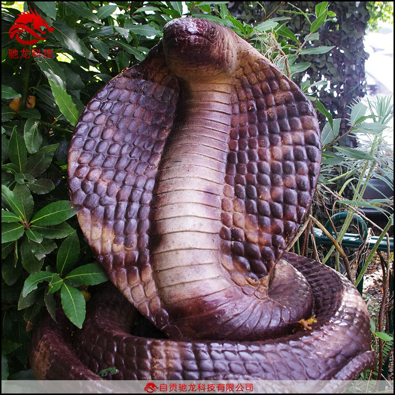 大型模型雕塑动态眼镜蛇电动机械仿生蛇仿真动物机模装置定制公司