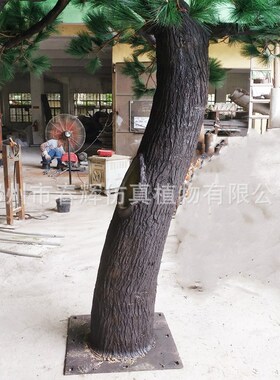 工厂直供仿真大型迎客松室内外酒店装饰松树摆件定制仿真松树