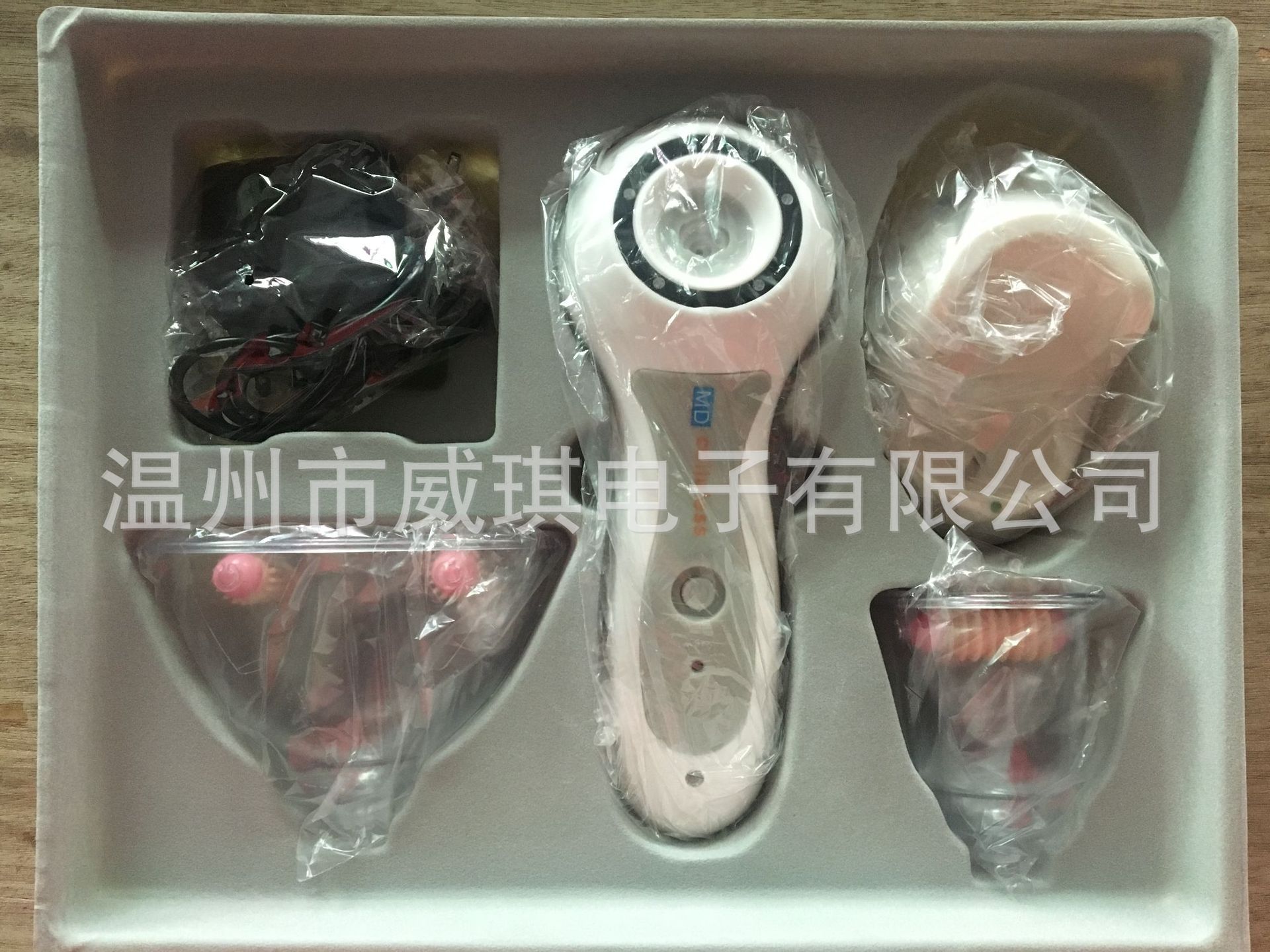 第三代远红外线电动胸部身体按摩器瘦身吸脂器celluless厂家