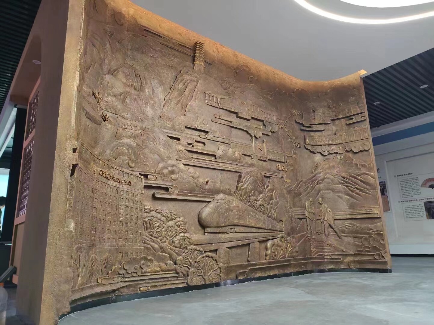 玻璃钢人物浮雕雕塑定制校园户外黄铜浮雕背景墙文化题材壁画雕像