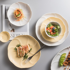 哑光白色奶黄色陶瓷碗碟套装，家用中式现代简约米饭碗盘子餐具组合