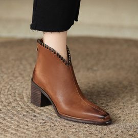 复古风短靴粗跟手工缝线，西部牛仔靴高跟及踝靴后拉链真皮女靴子