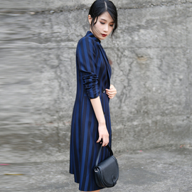 2021秋蓝色条纹长款西装，外套收腰显瘦修身韩版休闲气质西服女