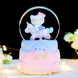 卡通hellokitty猫咪水晶球透明八音盒圆球摆件梦幻雪花灯儿童礼物