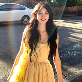 奶fufu黄色吊带连衣裙2024夏季小个子温柔减龄高端精致蓬蓬公主裙