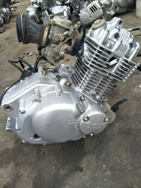 二手铃木钻豹125cc摩托车，发动机总成太子铃木国产款式通用