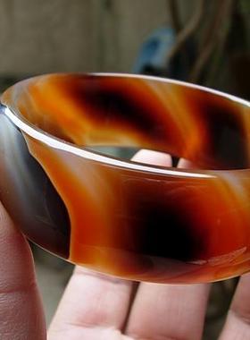 新鲜出炉纹理加宽加厚玛瑙手镯