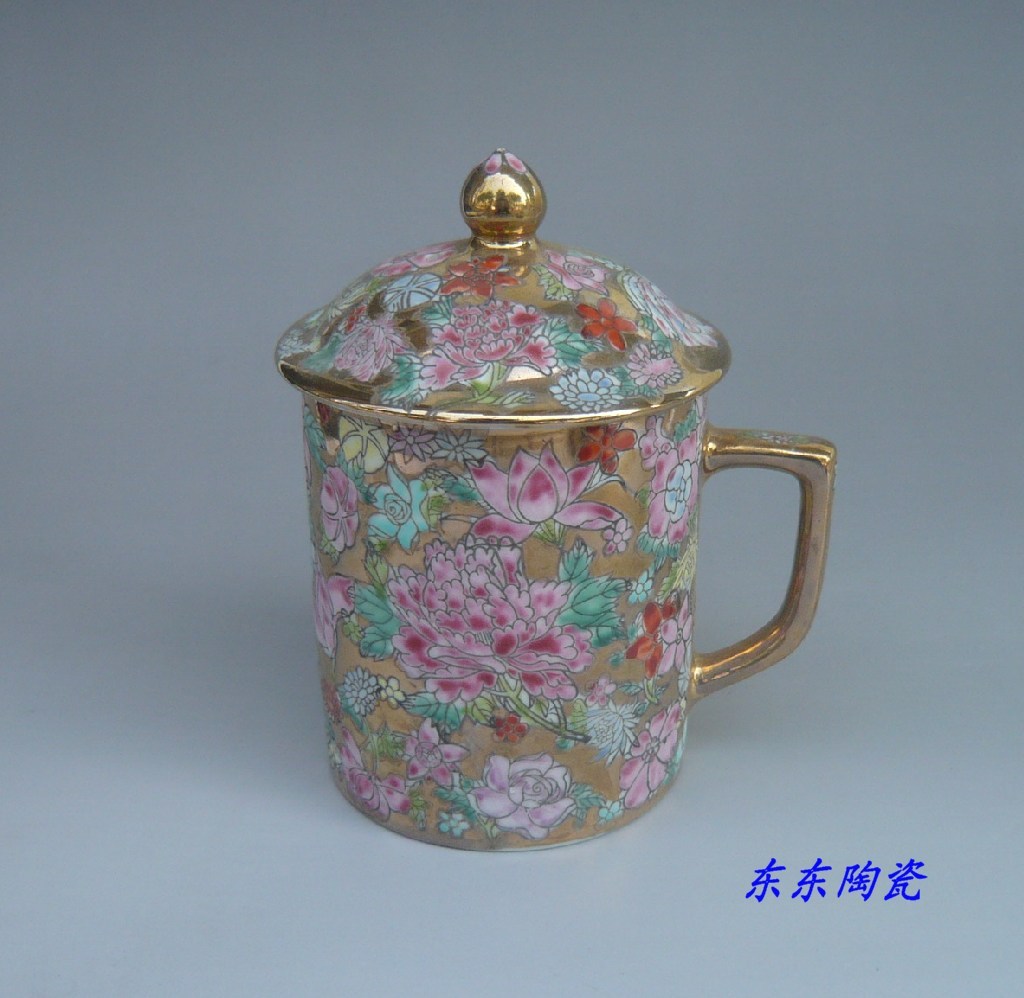 景德镇手工粉彩茶杯