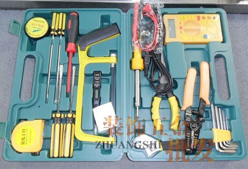 上海国际机电五金城特价金马工具*金马工具箱*手提工具箱